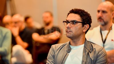 آسر ياسين يشارك في ندوة 