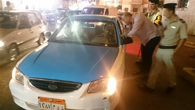 سحب 25 رخصة قيادة لعدم تشغيل عداد التاكسي في دمياط