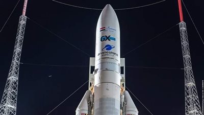 عضو سابق ببرنامج الفضاء يكشف عن تكلفة القمر الصناعي 