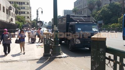 بالصور.. تشديدات أمنية بمحيط دار القضاء العالي