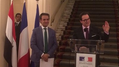 المايسترو هشام جبر يحصد وسام فارس الفنون والآداب من فرنسا (صور)