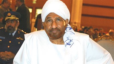 الصادق المهدي يبحث مع العربي مستجدات الأوضاع على الساحة السودانية.. قدم تقريرا للجامعة حول 