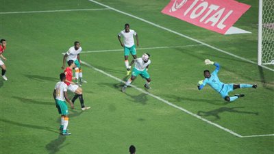 كريم العراقي يتقدم للمنتخب الوطني بهدف في كوت ديفوار