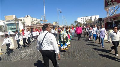 مسيرة في الغردقة احتفالا بافتتاح قناة السويس.. الخميس المقبل