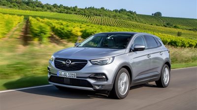 أوبل جراند لاند.. الألماني مبيهزرش