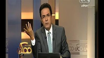 بالفيديو.. خيري رمضان ينتقد بث محاكمة «القرن» على الهواء