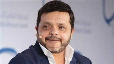 محمد هنيدي يكشف عن سبب إجرائه جراحة لزراعة عظام الفكين