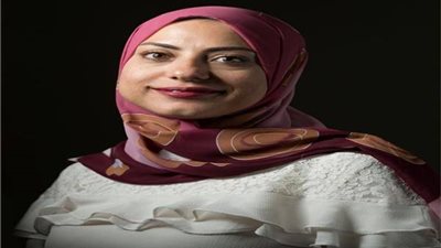 رشا حسني: تجارية 