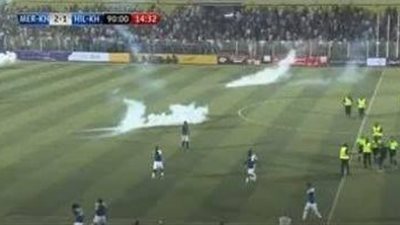 مجموعة الأهلي.. شغب الجماهير ينهي مباراة الهلال والمريخ بالدوري