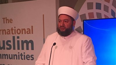 مفتي أستراليا يدعو لمنع المتطرفين من اعتلاء المنابر