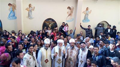 رسامة شمامسة لكنيسة العذراء ومار مينا بشرق مدينة نصر