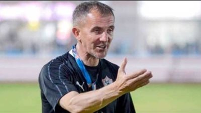 ميتشو يحاضر لاعبي الزمالك بالفيديو.. اعرف التفاصيل