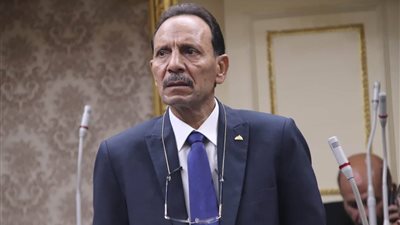 على الكيال يطالب رئيس الحكومة بإنقاذ مركز شباب سمالوط من توقف الأنشطة