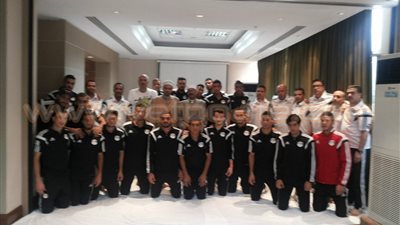 بالصور.. بعثة المنتخب الأوليمبي تؤدي صلاة الجمعة بالعاصمة الأوغندية