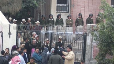 اعتصام في مباحث الشرقية بعد سرقة سيارة الحرس الجمهوري