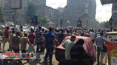 بالفيديو والصور...أنصار الإرهابية يتظاهرون بالدقي في ذكرى فض رابعة