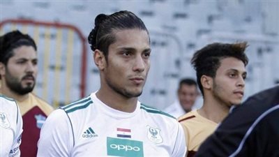 قائد المصري يشكو تجاهل إدارة ناديه لإصابته بالرباط الصليبي