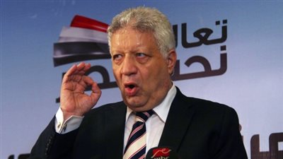 رئيس الزمالك يهاجم شادي محمد في احتفالات الفوز بالدوري