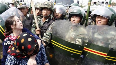 تسريب مزيد من الأسرار عن معسكرات مسلمي الويغور في الصين