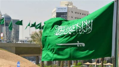 السعودية تتعهد بزيادة إمدادات النفط بعد إلغاء الاتفاق النووي