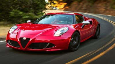 جمارك السيارة «الفا رميو 4C» الواردة من الكويت