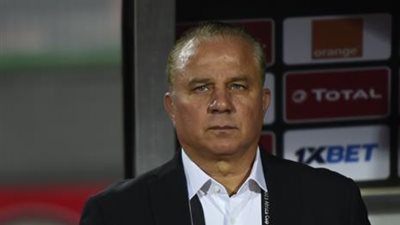 الجبلاية تدرس تعديل عقد شوقي غريب مع المنتخب الأوليمبي