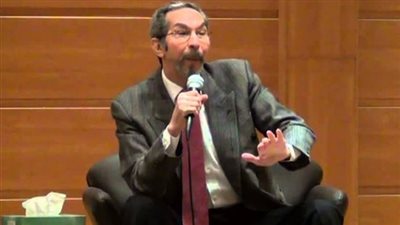 «خبير»: تخفيض العملة يساعد في زيادة الصادرات وتشجيع الاستثمارات