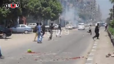 بالفيديو..قوات الأمن تطلق قنابل الغاز على مسيرة للإرهابية بالهرم
