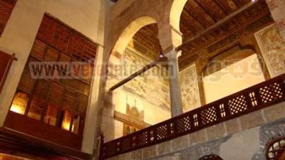 بيت الشعر يحتفي بالأعمال الكاملة 