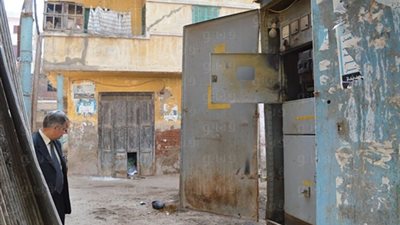 إصابة شخصين أثناء إصلاح محول كهربائي بدمياط أحدهما حالته خطيرة