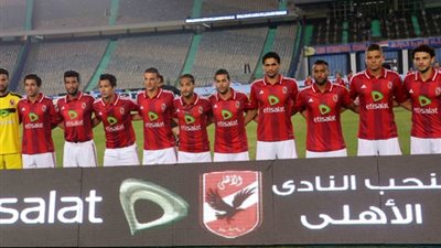 «نص دستة» أزمات تشعل «الأهلي».. «متعب» يطالب «طاهر» بتحديد المصير.. «عرابى» يرفض بقاء «مبروك».. «غالى وإكرامى والحاوى» يتمسكون بتع