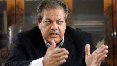 أبو العينين يفوز بجائزة أفضل صانع بقارة أفريقيا