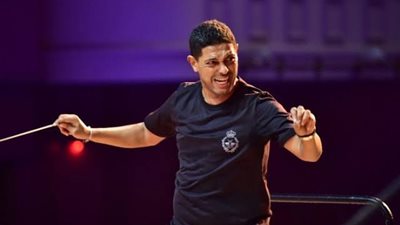 هاني فرحات يجري بروفة حفل أصالة في موسم الرياض بالقاهرة