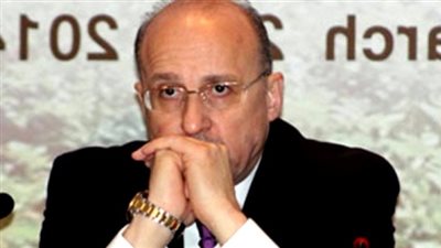 وزير الصحة يناقش مكافحة الأمراض المعدية