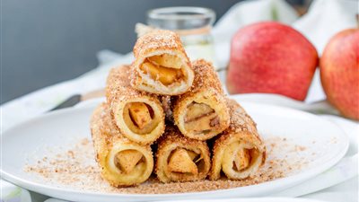 طريقة عمل توست رول بالتفاح