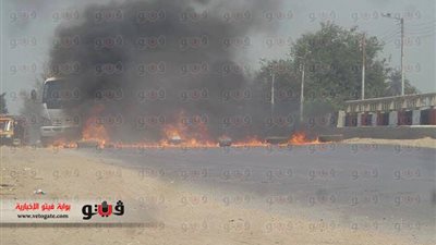بالصور.. أنصار «الإخوان» يقطعون طريق «الزقازيق - ميت غمر»