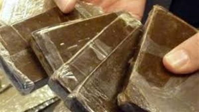 سقوط عاطل بحوزته حشيش في حلوان