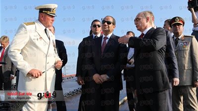 سفير مصر لدى «روسيا» يكشف كواليس لقاء «السيسي وبوتين»