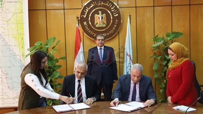 توقيع بروتوكول لتأهيل الشباب على تركيب وصيانة أجهزة وألواح الطاقة الشمسية