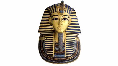 سر وفاة «توت عنخ آمون».. خبير آثار: «حور محب» اغتاله للسيطرة على الحكم.. الملك الفرعونى قتل بآلة حادة أثناء نومه.. زوجته استغاثت بزعيم الحوثيين.. القائد العسكرى سعى لمحو ديانة 