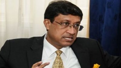 سفير الهند بالقاهرة يغادر إلى بلاده بعد انتهاء فترة عمله