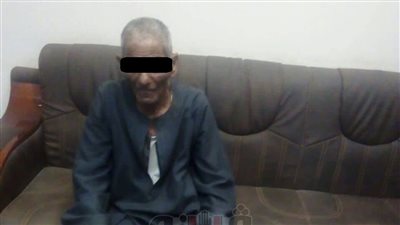 ضبط موظف بالمعاش بحوزته ١٨ قطعة أثرية بمنزله للاتجار في المنيا