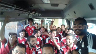 بالصور.. لاعبو «الأوليمبي» يحتفلون بالتأهل للدورة المجمعة بتصفيات ريو دي جانيرو