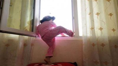 مصرع طفلة بعد سقوطها من الطابق الخامس بالقليوبية