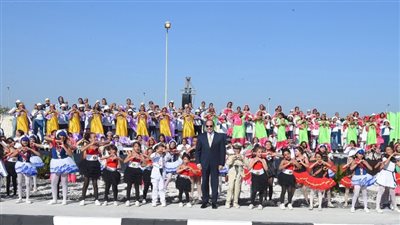 10 صور ترصد افتتاح السيسي مشروعات قومية بمحافظتي بورسعيد وشمال سيناء