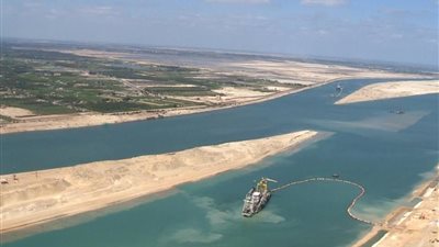 «النقل»: شاشات عرض بمحطتي مصر وسيدي جابر لمتابعة حفل افتتاح القناة