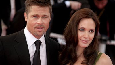 «أنجلينا جولي» تأمر «براد بيت» عدم تصوير مشاهد ساخنة