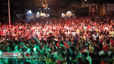 بالفيديو.. نوال الزغبي تعود للحفلات الغنائية