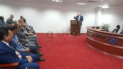 النشار: لا زيادات في مرتبات العاملين بالمصرية للمطارات