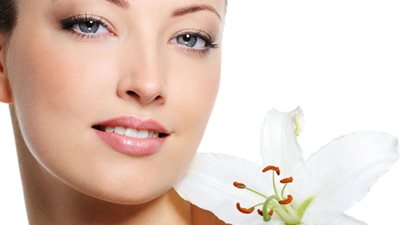 ماسك الزبادي والبرتقال يمنح بشرتك الحيوية والنضارة